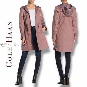 Cole Haan Women's Signature Hooded Jacket/Raincoat in the Size Large/Canyon Rose